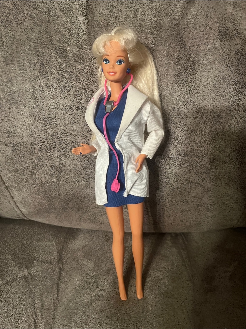 Vintage 1993 Dr. Barbie Doll Mattel #11160 90’s Career Collection